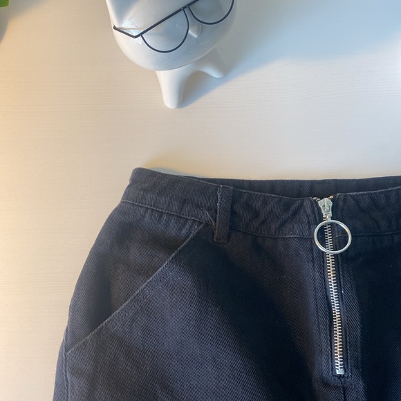 Black jean skirt - Picture 3 of 5